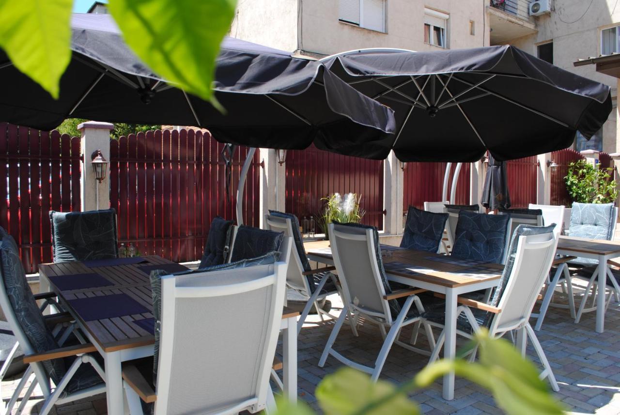 Hotel Corona Drobeta Turnu Severin Zewnętrze zdjęcie
